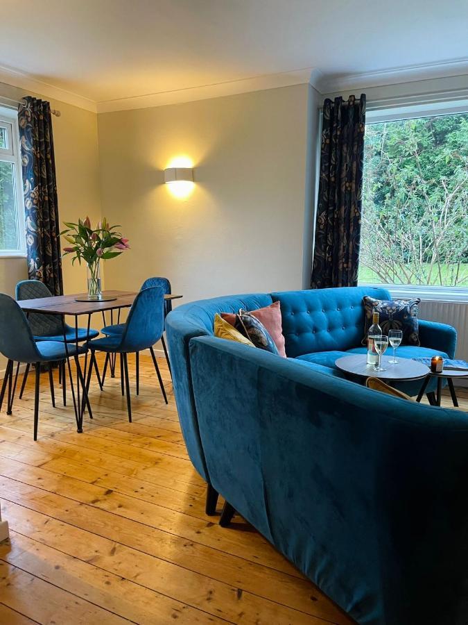 Kist Accommodates - Stylish Headingley Apartment - Parking - 500 Mps Wifi Meanwood Kültér fotó